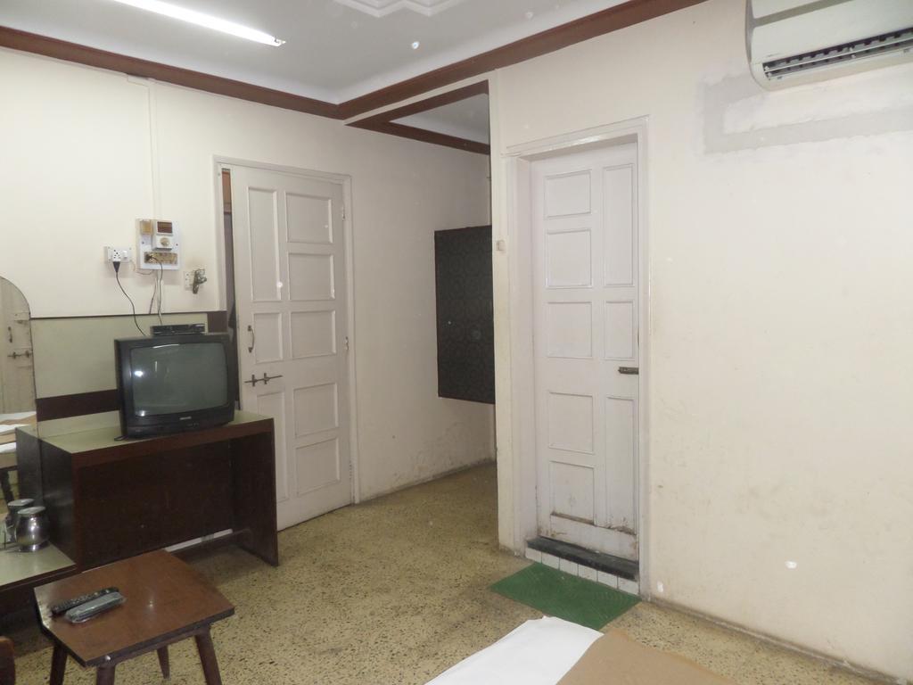 Hotel Shilpa Nashik Chambre photo